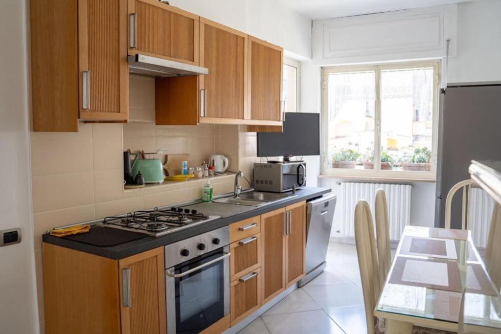 Super Elegante Centro Con Posto Auto E Wifi Veloce Apartment *