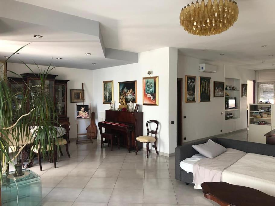 Apartment Super Elegante Centro Con Posto Auto E Wifi Veloce