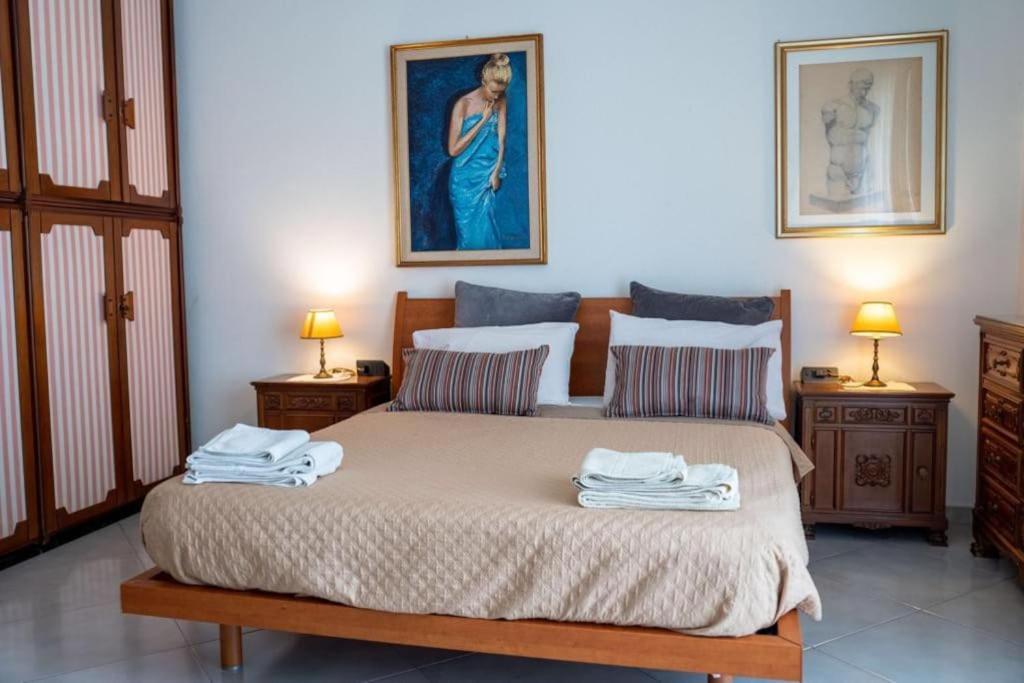 Super Elegante Centro Con Posto Auto E Wifi Veloce Apartment *
